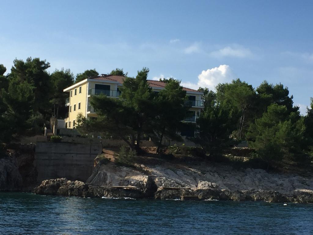 Apartment Maestral Rogač Exterior foto